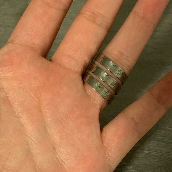 Ring - Picture 2 of 2